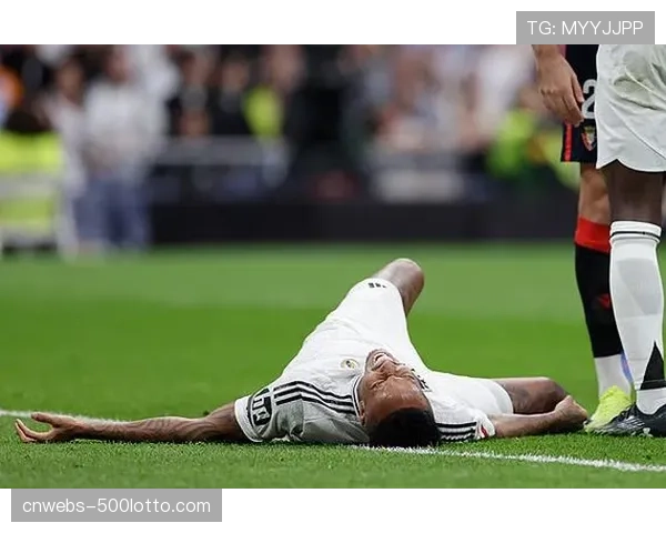 皇马后卫米利唐恢复训练，有望在关键战役复出